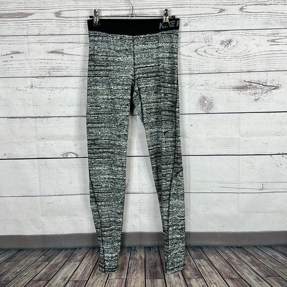 Nike Leggings Womens Medium White Black Dri Fit Ankle Light Weight Stretch Tight